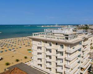 Dada Hotels Imperial Beach