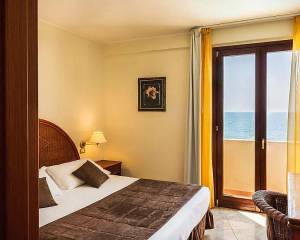 AH Club Ara Solis Hotel