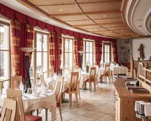Hotel Alpin Relax Chalet Tianes