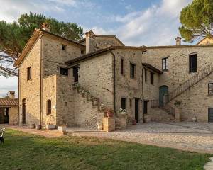 Borgo Pulciano