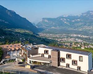 Hotel & Restaurant Tenz
