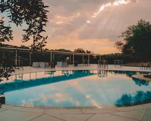 Leano Agriresort
