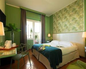Hotel De La Pace