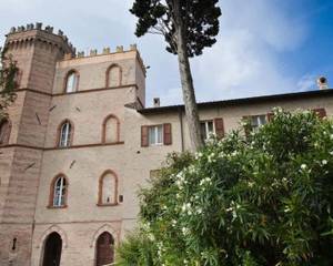 Castello Montegiove Country House