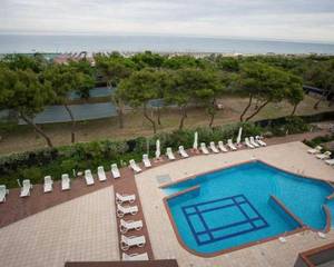 Stella Maris Beach Hotel