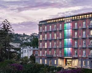 de Bonart Naples, Curio Collection by Hilton
