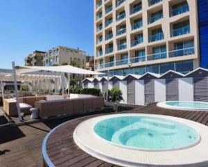Excelsior Hotel, Spa & Lido