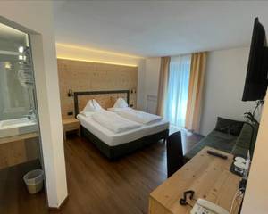 Hotel Meisules