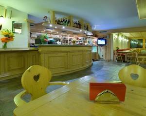 Boscone Suite Hotel
