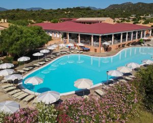 Marina Rey Beach Resort