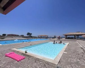 Kamarina Resort