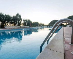 Paradise Beach Resort