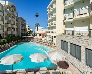 Rina Hotel