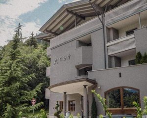 Anett Hotel