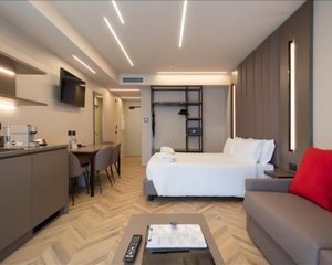 Aurora ApartHotel