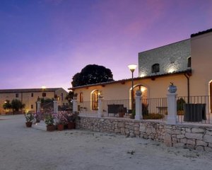 Artemisia Resort