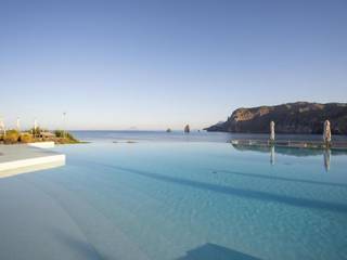 Therasia Resort Sea & Spa