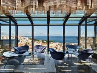 de Bonart Naples, Curio Collection by Hilton