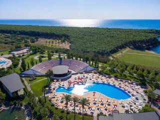 Torreserena Resort