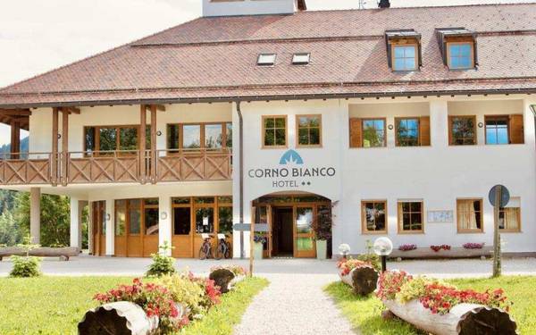 Hotel Corno Bianco