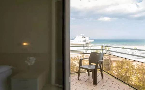 Ferretti Hotel Fantasy