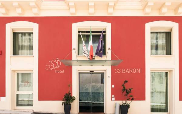 Hotel 33 Baroni