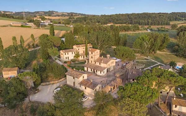 Borgo Pulciano