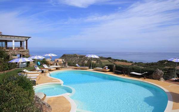 Bajaloglia Resort