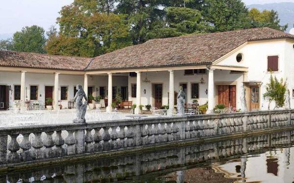 Villa Stecchini
