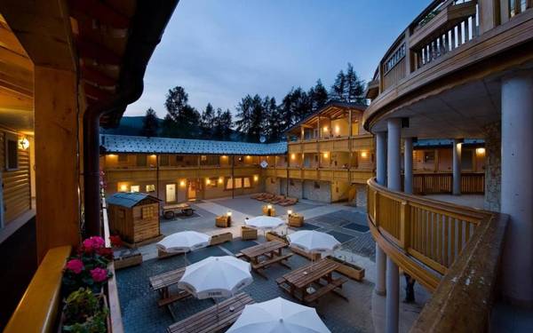 Boscone Suite Hotel