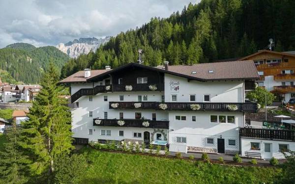 Hotel Monte44