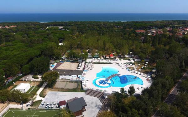 Club del Sole Adriano Family Collection