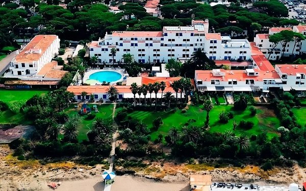 Baila Domizia Resort