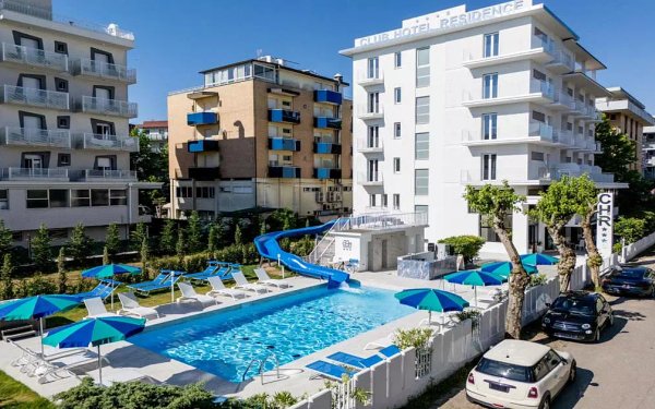 Club Hotel Residence