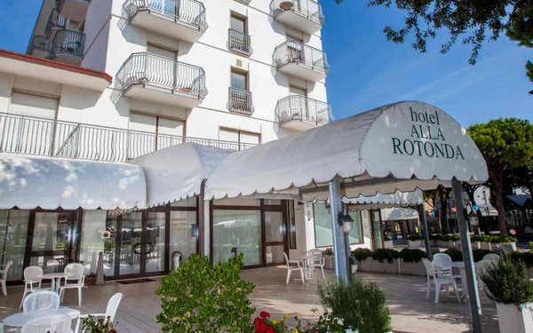 Hotel Residence Alla Rotonda