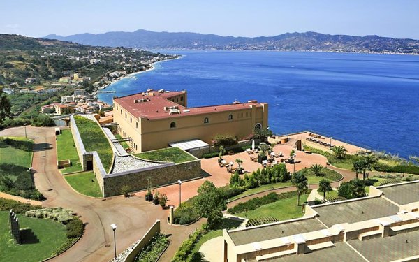 Altafiumara Resort & Spa