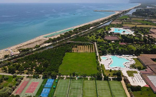 Club Hotel Marina Beach