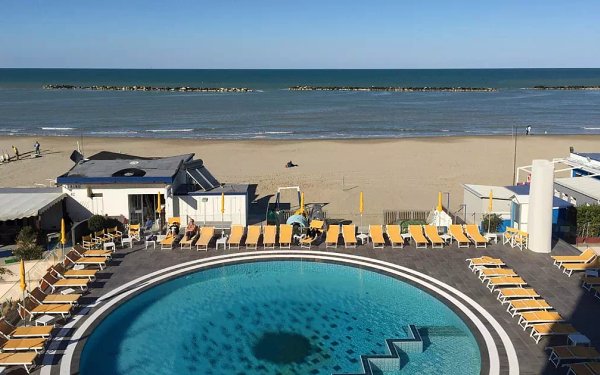 Hotel David