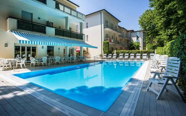 Hotel Athena