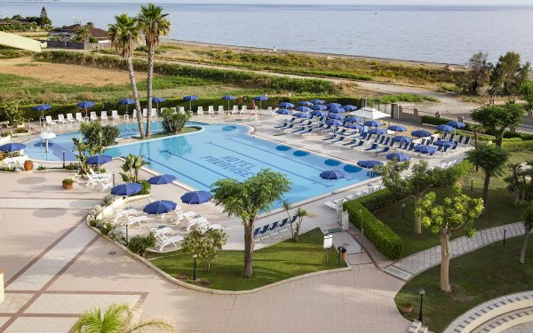 Hotel Village Paradise