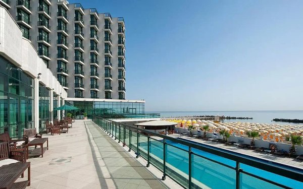 Mediterraneo Resort