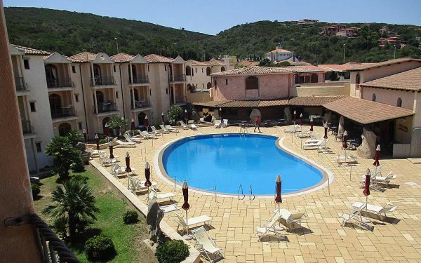 Club Esse Posada Beach Resort