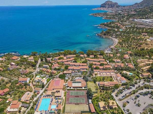 Cefalù Resort