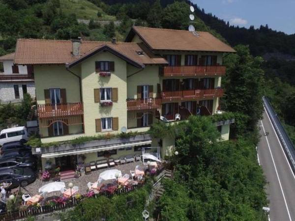 Hotel Aurora