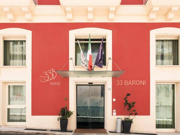 Hotel 33 Baroni