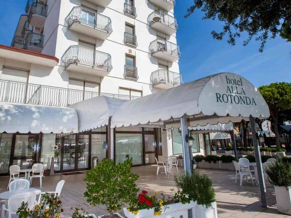 Hotel Residence Alla Rotonda
