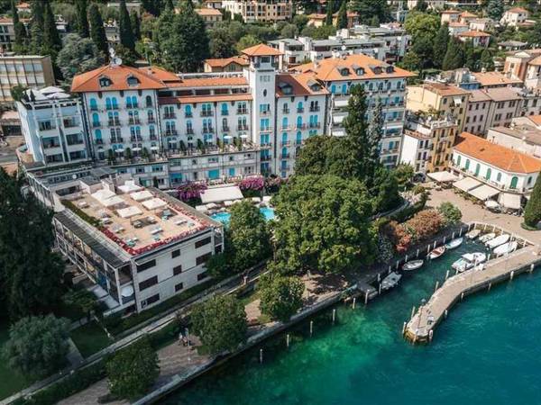 Hotel Savoy Palace