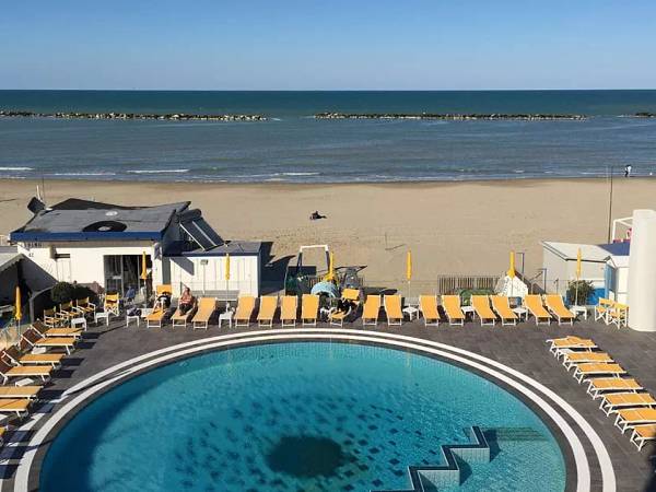 Hotel David
