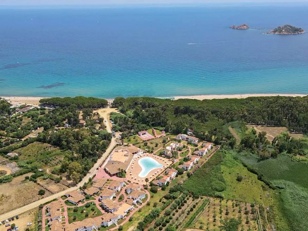 Marina Torre Navarrese Resort