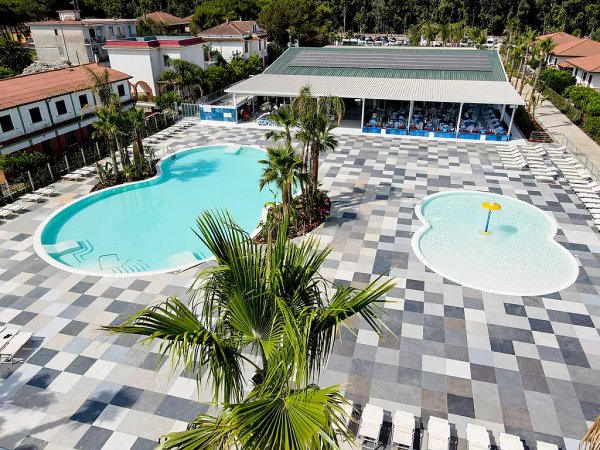 Fruit Village Paestum Coral Beach Resort